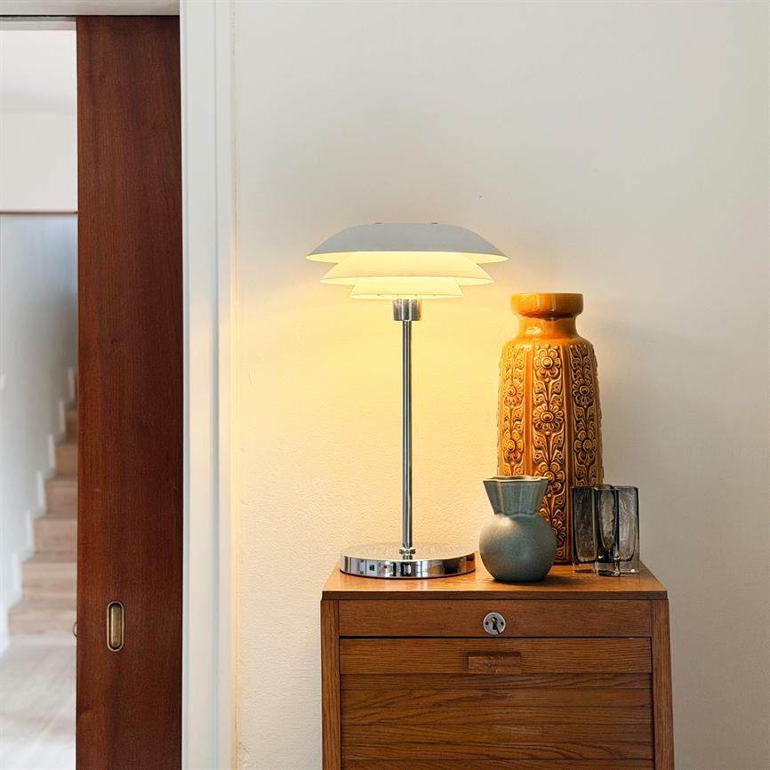 DL31 Bordlampe - Hvid
