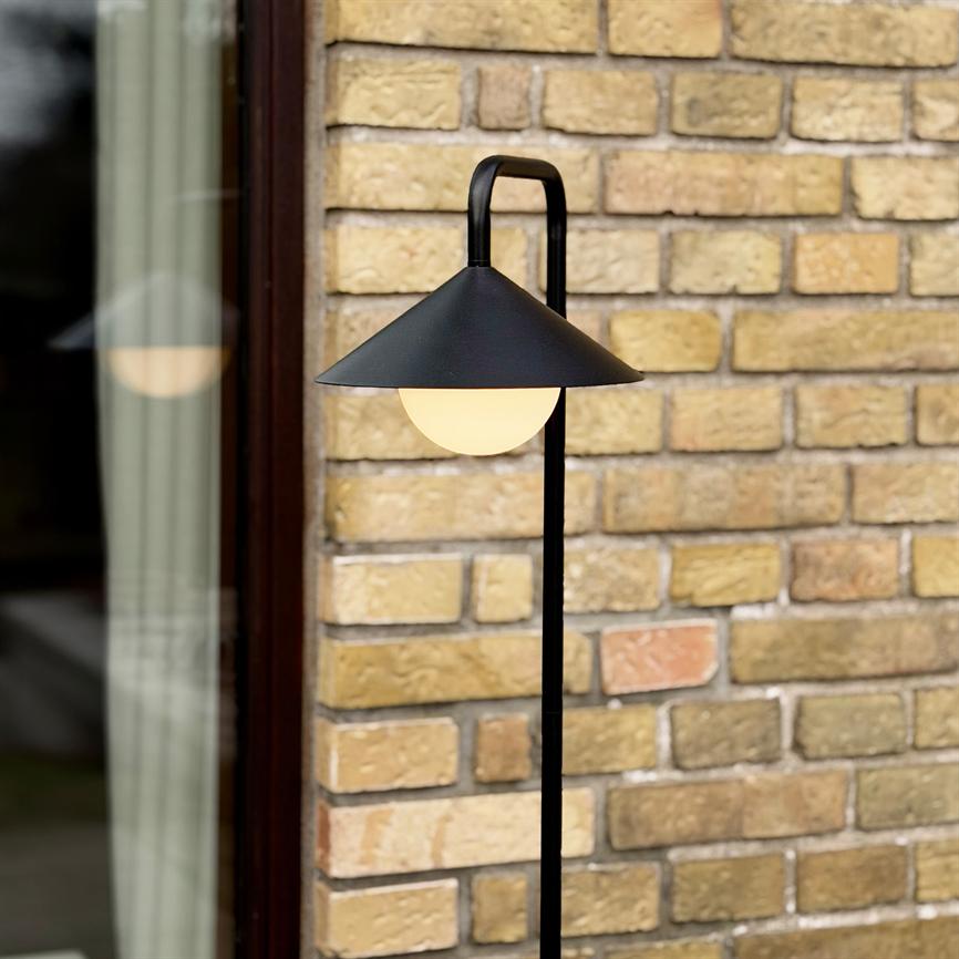 Nova Udendørs Havespyd Med Lyskugle Og Fjernbetjening