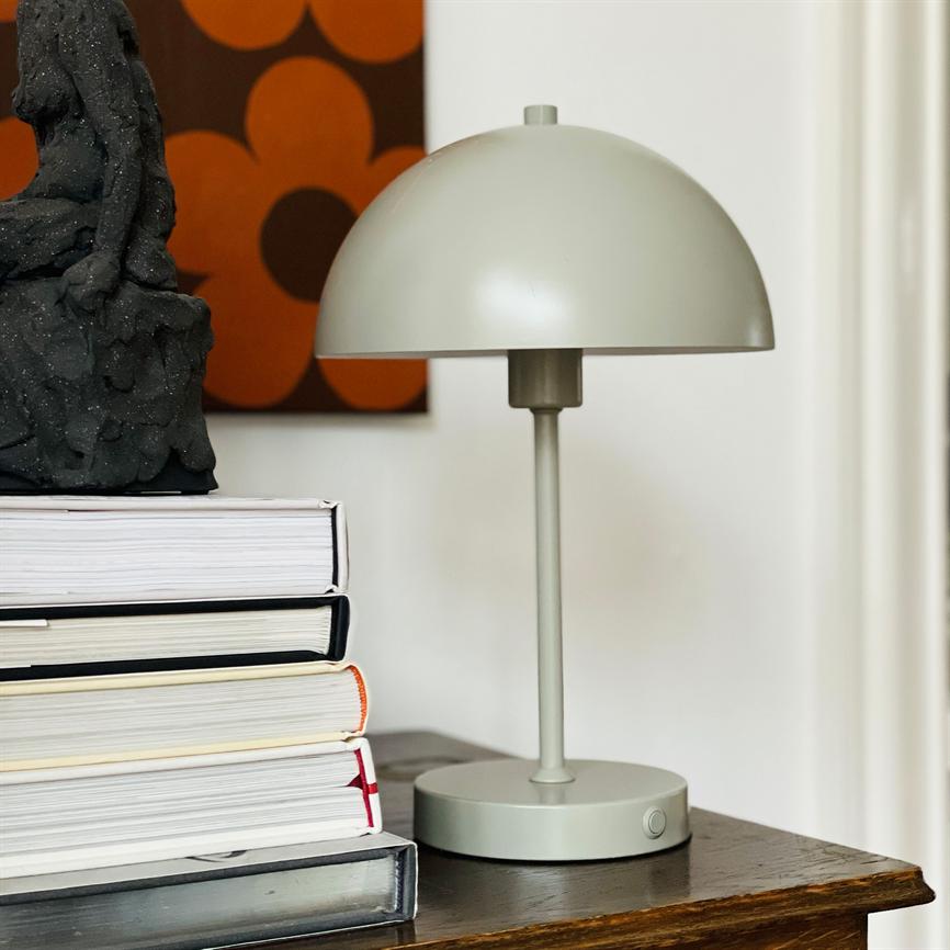 Stockholm LED Genopladelig Bordlampe V. 2.0 - Cool grey
